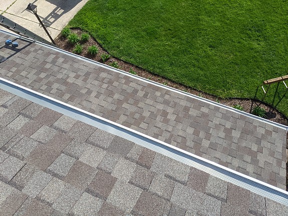 Upper and lower level gutter pic Upper and lower level gutter pic